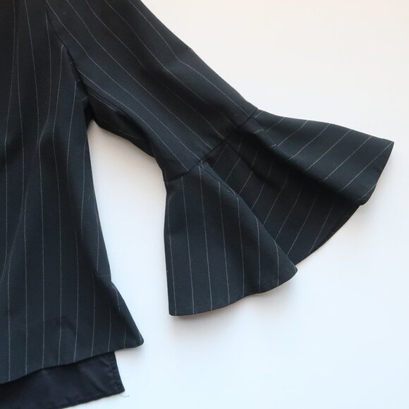 BCBGMaxAzria Black Pinstriped Split Crew Beck Bell Sleeve Blouse / Top Size XXS - Picture 7 of 11